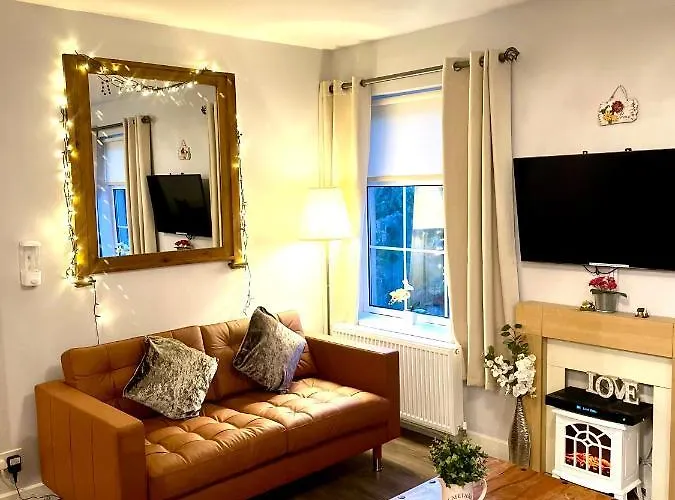 Trinity - 2a 1-bed Apt * Waterford